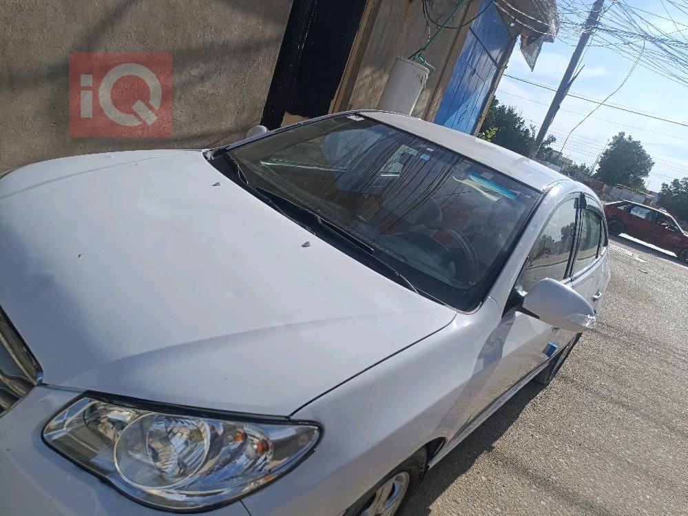 هيونداي النترا